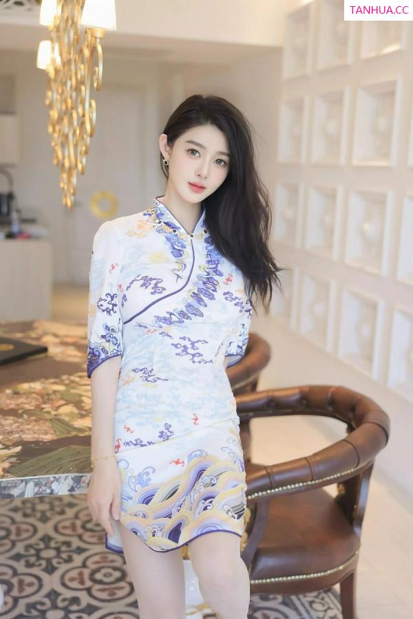   [XiuRen]高清写真图 2025.04.11 No.10144 Candy糖糖 马来西亚旅拍第14张图片